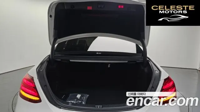 MERCEDES BENZ E-Classe W213 E220d Avantgarde 2020 — photo 20 sur 20