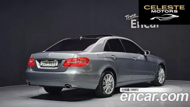 MERCEDES BENZ E-Classe W212 E300 2012 — photo 2 sur 20