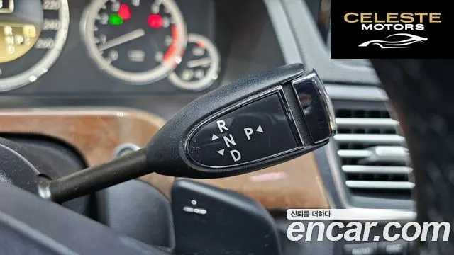 MERCEDES BENZ E-Classe W212 E300 2012 — photo 9 sur 20