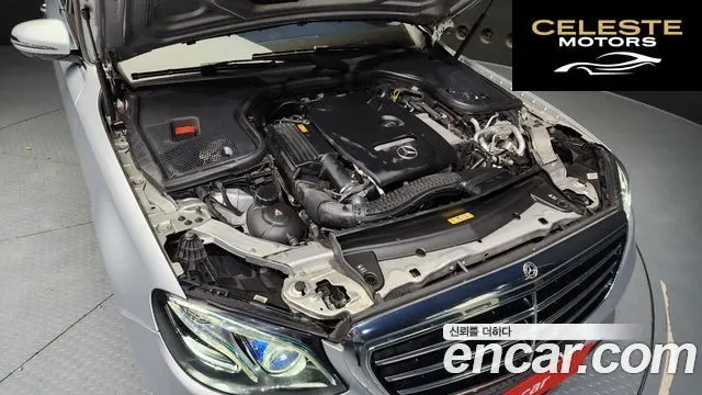 MERCEDES BENZ E-Classe W213 E300 Exclusive 2018 — photo 6 sur 20