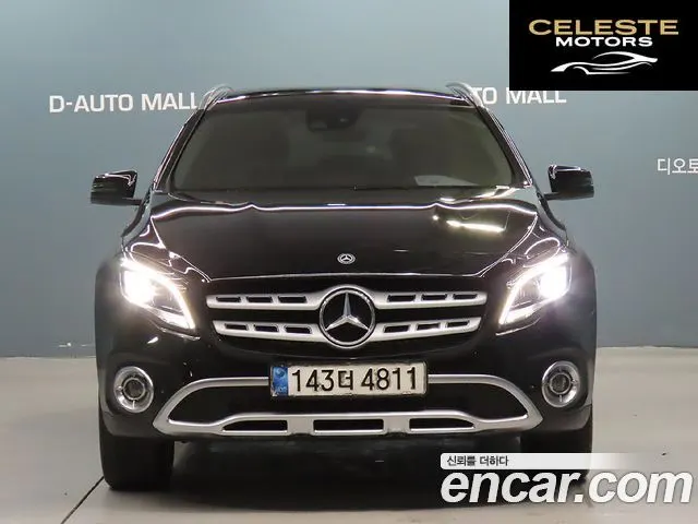 MERCEDES BENZ GLA-Classe X156 GLA220 Premium 2019 — photo 3 sur 26