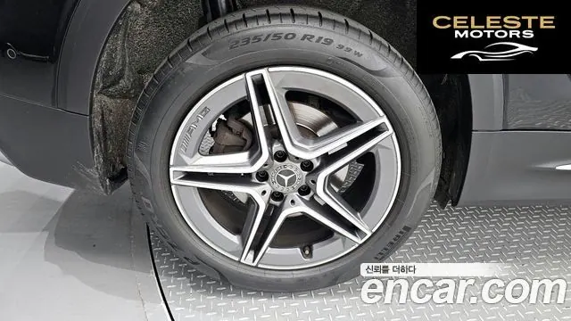 MERCEDES BENZ GLB-Classe X247 GLB250 4MATIC 2020 — photo 5 sur 20