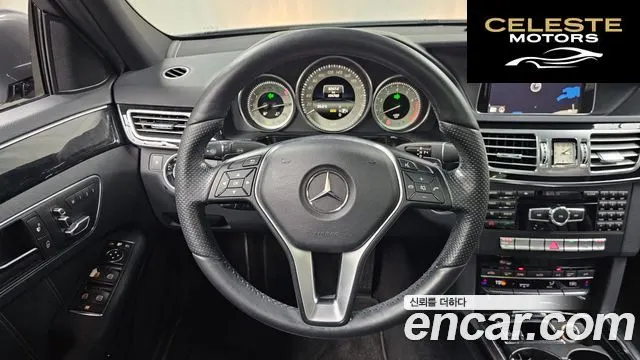MERCEDES BENZ E-Classe W212 E300 Avantgarde 2014 — photo 13 sur 20