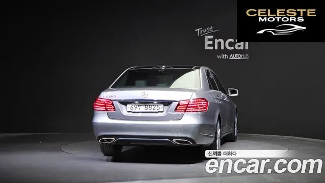 MERCEDES BENZ E-Classe W212 E300 Avantgarde 2014 — photo 4 sur 20