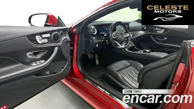 MERCEDES BENZ E-Classe W213 E220d Coupé 2017 — photo 10 sur 20