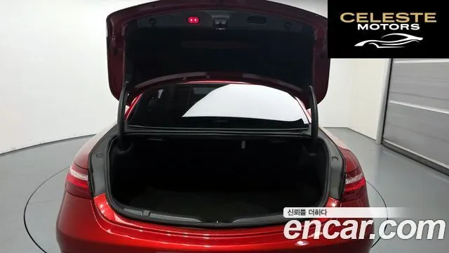 MERCEDES BENZ E-Classe W213 E220d Coupé 2017 — photo 20 sur 20