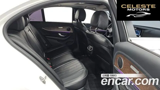 MERCEDES BENZ E-Classe W213 E220d Exclusive 2017 — photo 12 sur 26