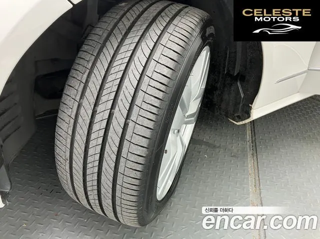 MERCEDES BENZ E-Classe W212 E300 2013 — photo 14 sur 26