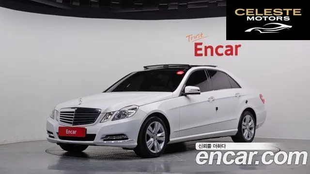 MERCEDES BENZ E-Classe W212 E300 2013 — photo 26 sur 26