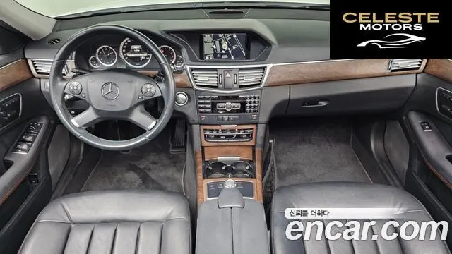 MERCEDES BENZ E-Classe W212 E300 2013 — photo 7 sur 26
