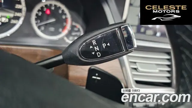 MERCEDES BENZ E-Classe W212 E300 2013 — photo 9 sur 26