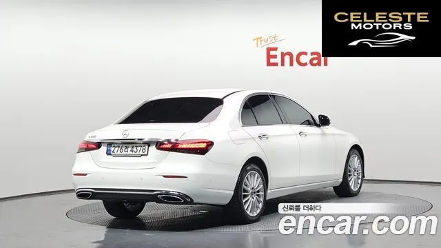 MERCEDES BENZ E-Classe W213 E250 Exclusive 2023 — photo 2 sur 20
