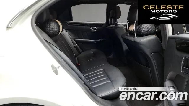 MERCEDES BENZ E-Classe W212 E300 Avantgarde 2014 — photo 12 sur 20