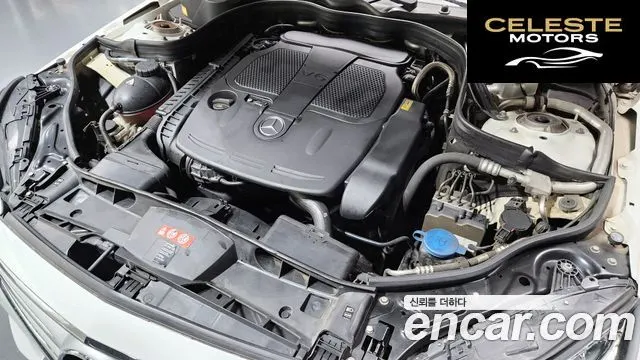 MERCEDES BENZ E-Classe W212 E300 Avantgarde 2014 — photo 6 sur 20