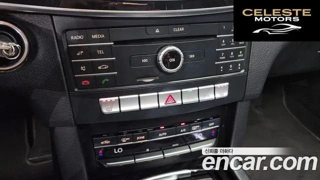 MERCEDES BENZ E-Classe W212 E200 Avantgarde 2016 — photo 16 sur 20