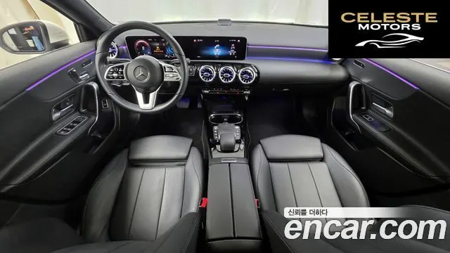 MERCEDES BENZ A-Classe W177 A220 Berline 2020 — photo 7 sur 20