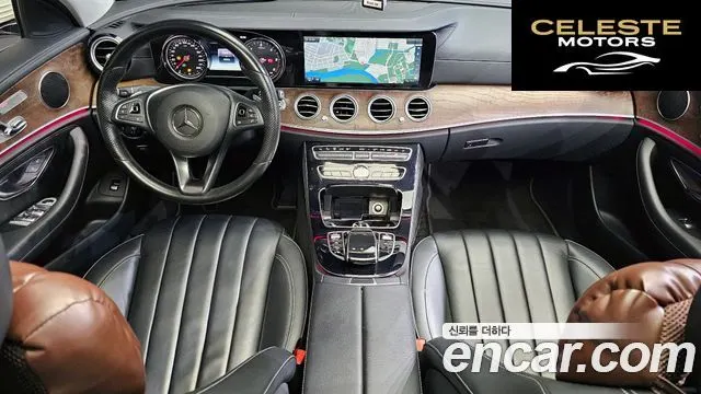 MERCEDES BENZ E-Classe W213 E220d Exclusive 2017 — photo 7 sur 20