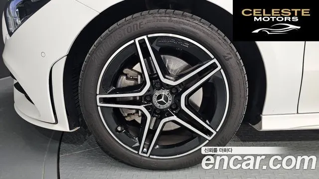 MERCEDES BENZ CLA-Classe C118 CLA250 4MATIC 2023 — photo 5 sur 20