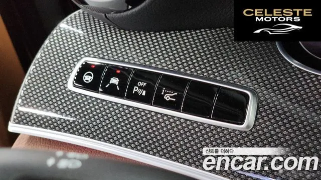 MERCEDES BENZ E-Classe W213 E450 4MATIC Cabriolet 2020 — photo 17 sur 20