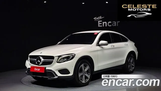 MERCEDES BENZ GLC-Classe X253 GLC300 4MATIC Coupé 2019 — photo 1 sur 20