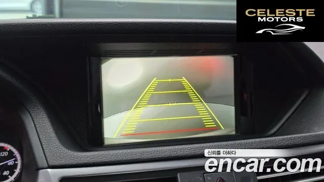 MERCEDES BENZ E-Classe W212 E200 CGI 2011 — photo 16 sur 20