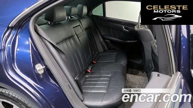 MERCEDES BENZ E-Classe W212 E300 4MATIC Avantgarde 2016 — photo 12 sur 20