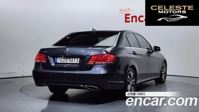 MERCEDES BENZ E-Classe W212 E220 Avantgarde 2015 — photo 2 sur 20