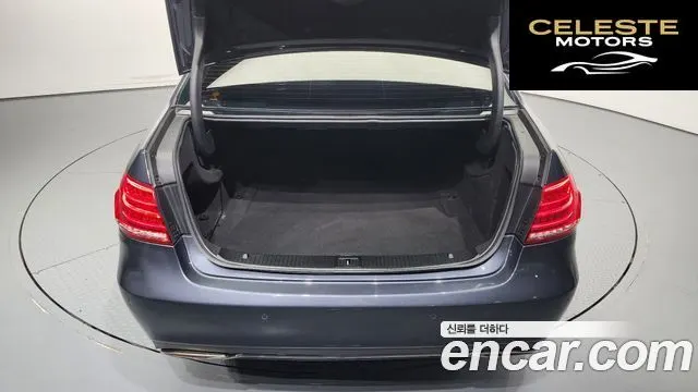 MERCEDES BENZ E-Classe W212 E220 Avantgarde 2015 — photo 20 sur 20