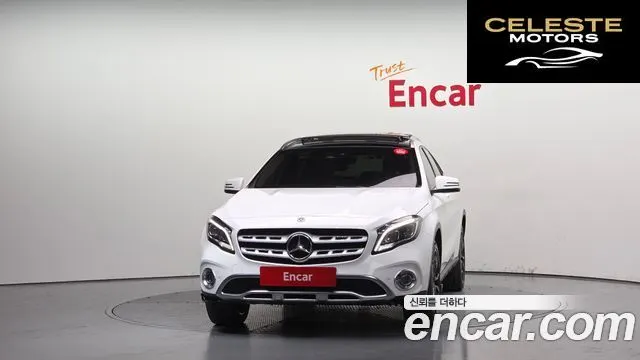 MERCEDES BENZ GLA-Classe X156 GLA250 4MATIC 2018 — photo 3 sur 20
