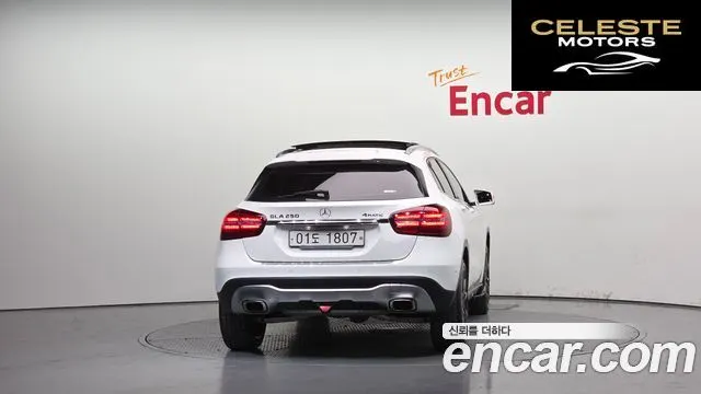 MERCEDES BENZ GLA-Classe X156 GLA250 4MATIC 2018 — photo 4 sur 20