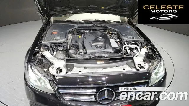MERCEDES BENZ E-Classe W213 E250 Avantgarde 2020 — photo 6 sur 20