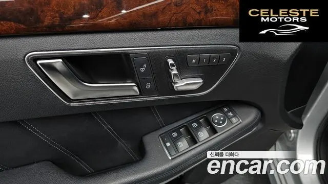 MERCEDES BENZ E-Classe W212 E300 2014 — photo 16 sur 26