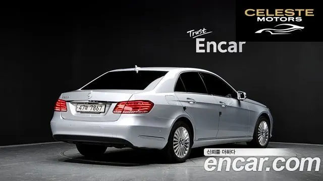 MERCEDES BENZ E-Classe W212 E300 2014 — photo 2 sur 26