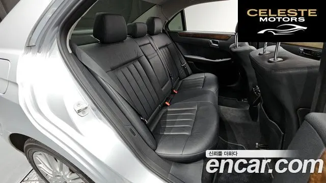 MERCEDES BENZ E-Classe W212 E300 2010 — photo 12 sur 20