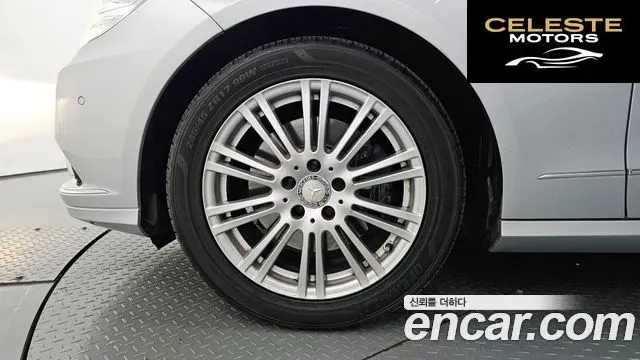 MERCEDES BENZ E-Classe W212 E300 2010 — photo 5 sur 20