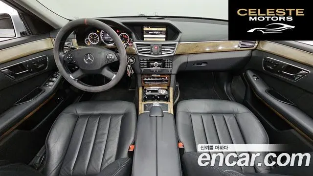 MERCEDES BENZ E-Classe W212 E300 2010 — photo 7 sur 20