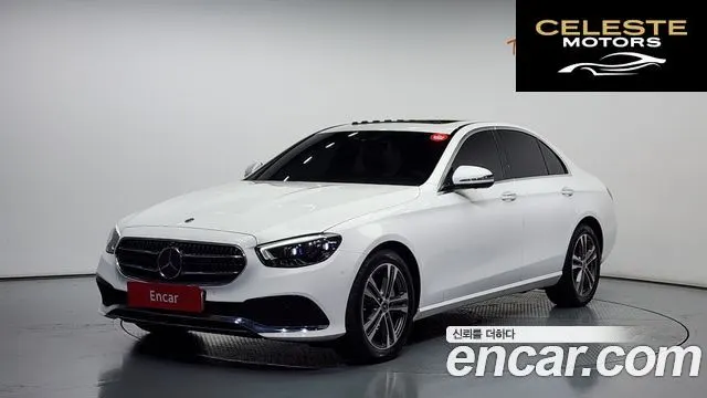 MERCEDES BENZ E-Classe W213 E350 4MATIC Avantgarde 2021 — photo 1 sur 20