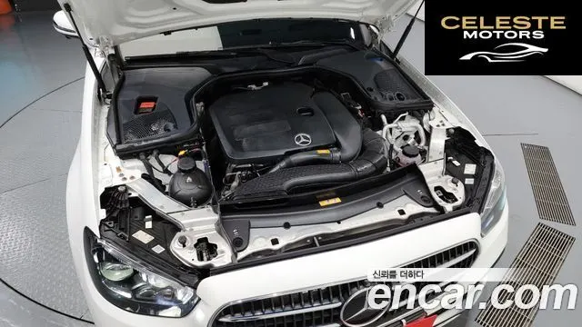 MERCEDES BENZ E-Classe W213 E350 4MATIC Avantgarde 2021 — photo 6 sur 20