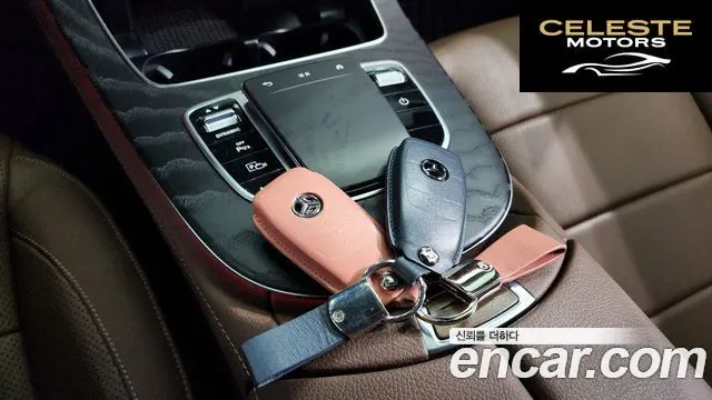 MERCEDES BENZ E-Classe W213 E350 4MATIC Avantgarde 2021 — photo 9 sur 20