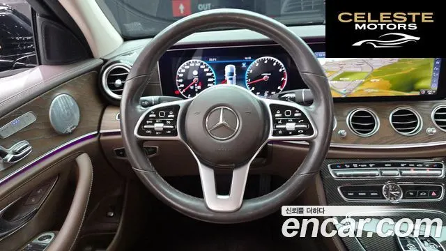 MERCEDES BENZ E-Classe W213 E300 4MATIC Exclusive 2019 — photo 13 sur 20