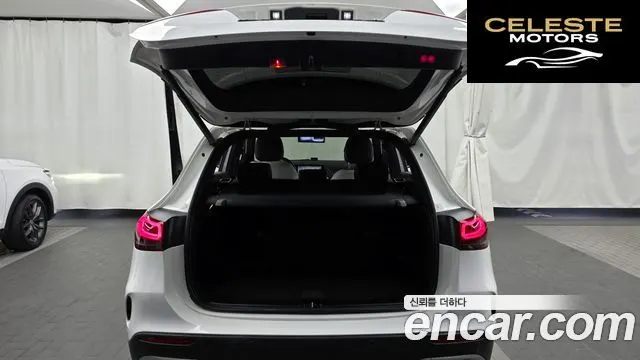 MERCEDES BENZ GLA-Classe H247 GLA250 4MATIC 2020 — photo 20 sur 20