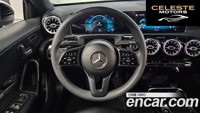 MERCEDES BENZ A-Classe W177 A220 Berline 2020 — photo 17 sur 20