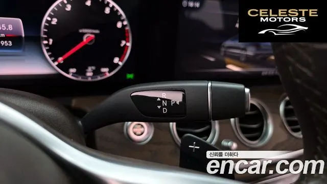 MERCEDES BENZ E-Classe W213 E300 4MATIC Exclusive 2019 — photo 9 sur 20