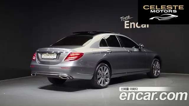 MERCEDES BENZ E-Classe W213 E450 4MATIC Exclusive 2020 — photo 2 sur 20