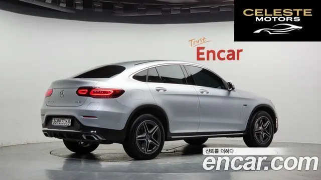 MERCEDES BENZ GLC-Classe X253 GLC300e 4MATIC Coupé 2020 — photo 2 sur 20