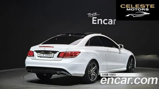 MERCEDES BENZ E-Classe W212 E200 Coupé 2014 — photo 2 sur 20