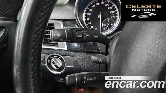 MERCEDES BENZ M-Classe W166 ML250 4MATIC 2012 — photo 14 sur 20