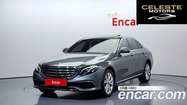 MERCEDES BENZ E-Classe W213 E220d 4MATIC Exclusive 2018 — photo 1 sur 20