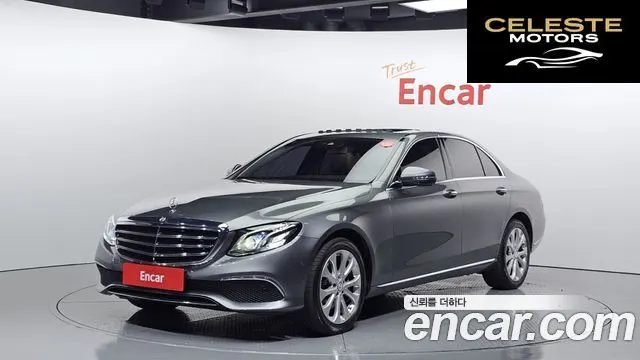 MERCEDES BENZ E-Classe W213 E220d Exclusive 2017 — photo 1 sur 20
