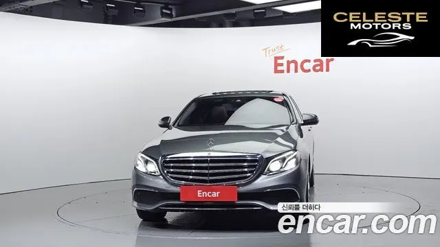 MERCEDES BENZ E-Classe W213 E220d Exclusive 2017 — photo 3 sur 20